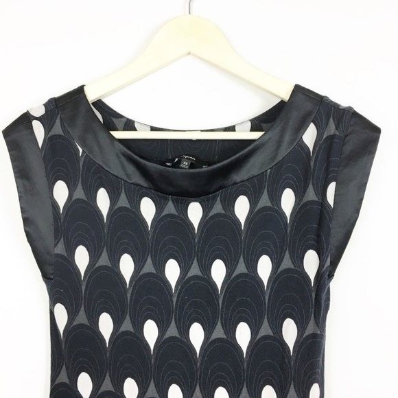 Express (O2-07) Women's XS Black Tunic Blouse - Picture 2 of 5